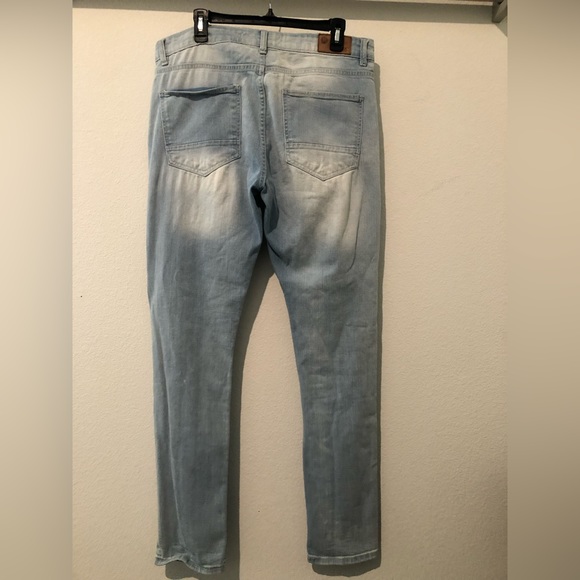 Focus Jeans - Picture 9 of 9